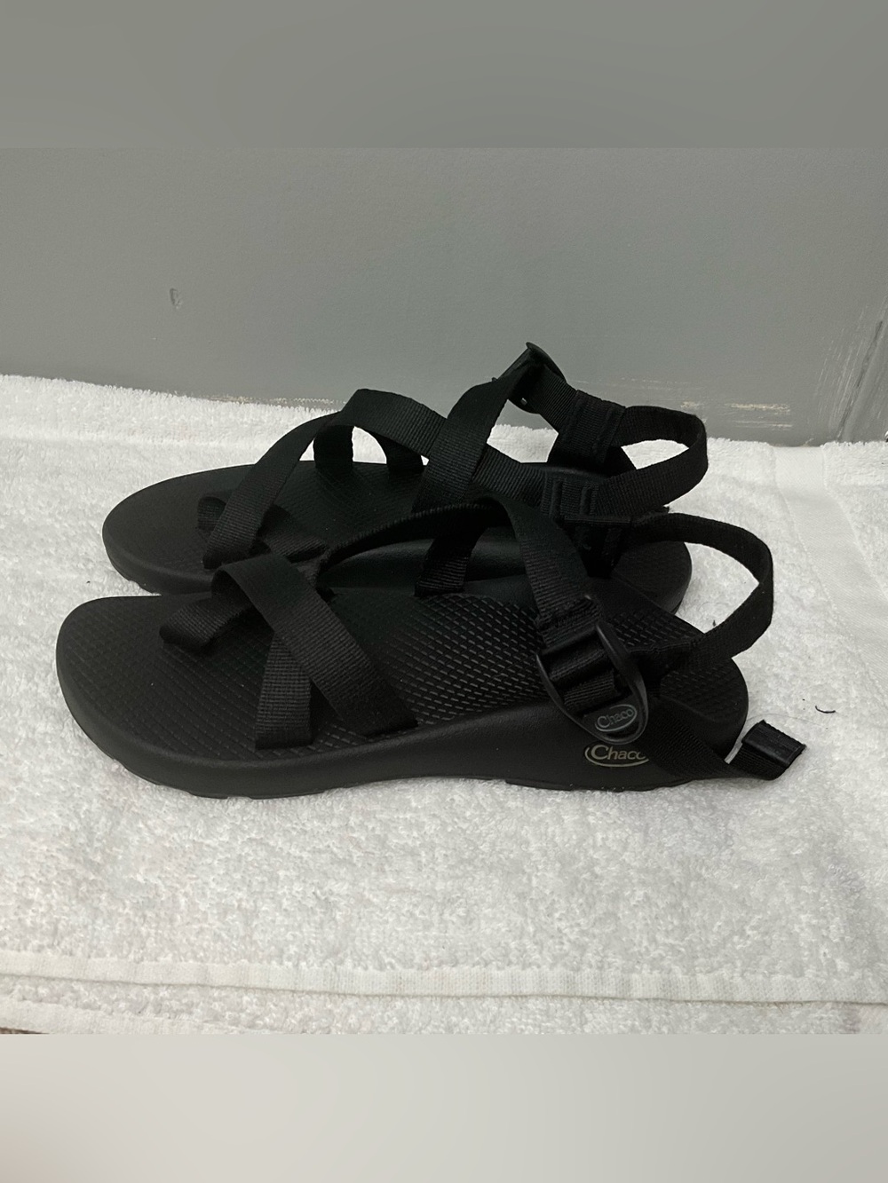 Chaco Women's Black Strappy Outdoor Sandals